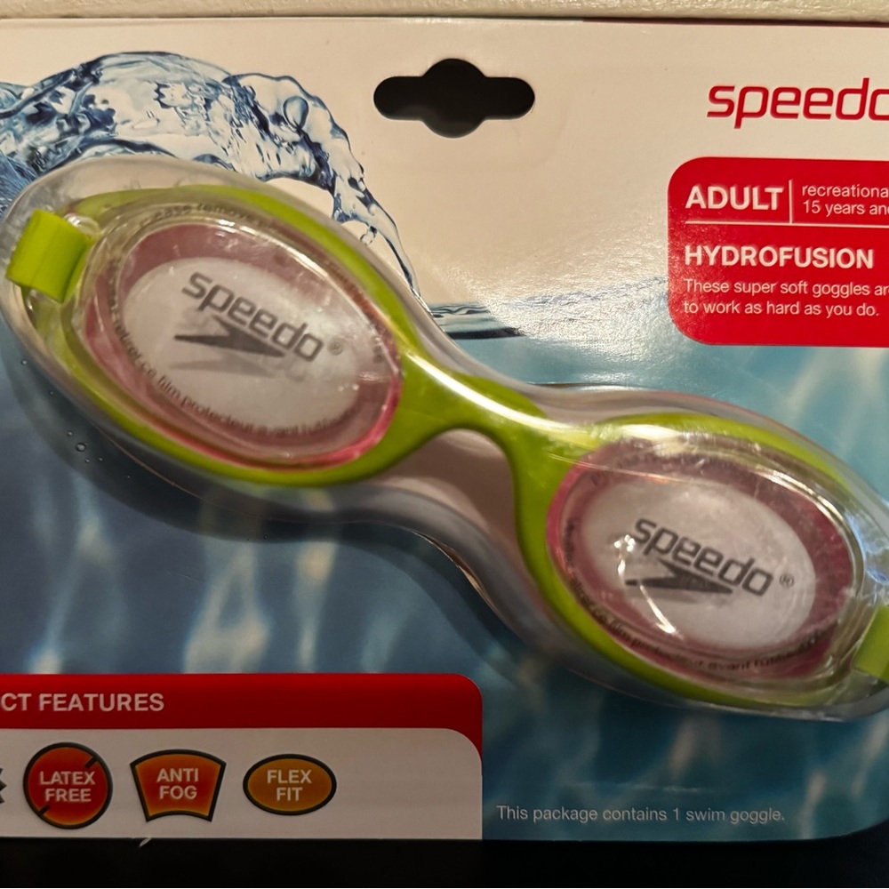 Speedo Hydrofusion Goggles with Green and Pink Accents